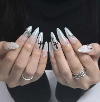 ネイル Julli NailStudioのネイルデザイン