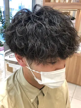 ショート パーマ メンズ 小林 優太 メンズパーマ✨のヘアスタイル