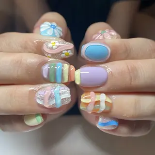 ネイル Nails VINATI所属・ササキスズナ Jr.ネイリストのネイルデザイン