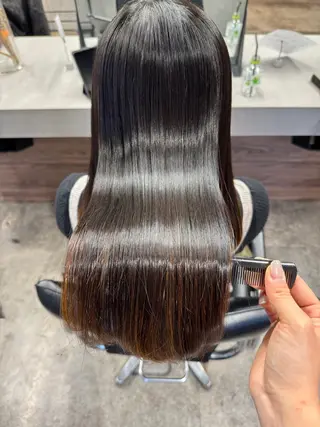 セミロング 髪質改善/艶髪 MINAMIのヘアスタイル