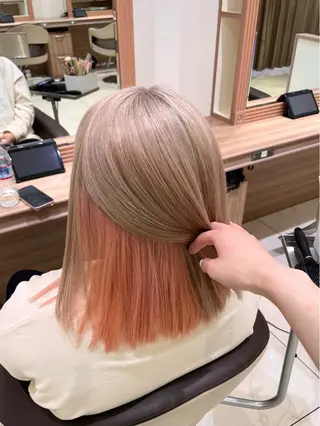 カラー 山本 麻都理のヘアスタイル