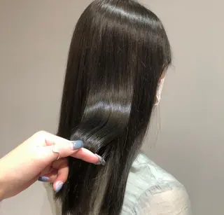 ロング VIEWユリナ メイク/ カットのヘアスタイル