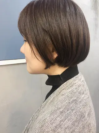 ショート 長井 美佳のヘアスタイル