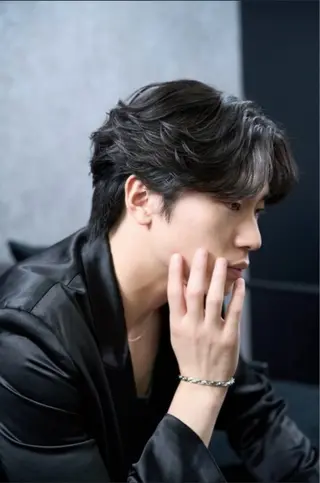 パーマ メンズ パーマ支持率No.1 ❤️‍🔥安成弾のヘアスタイル