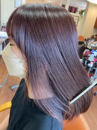 セミロング Vyuha ビューハのヘアスタイル