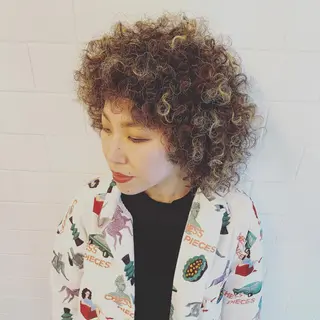 ミディアム カラー パーマ ヘアアレンジ キッズ ネイル マツエク・マツパ 中元 淳のヘアスタイル