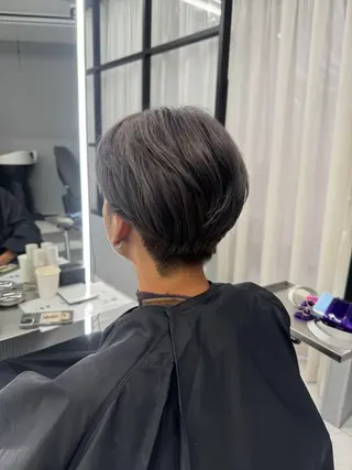 カラー メンズ 艶 ケアブリーチ 🎀🩵RISAのヘアスタイル