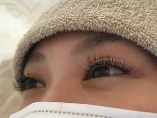 マツエク・マツパ 0's【エンズ】知立店所属・山﨑 佳子のマツエク・マツパデザイン