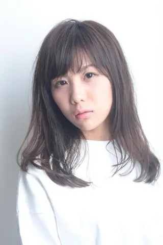 セミロング カラー RESBORN所属・長岡 大偉のヘアスタイル