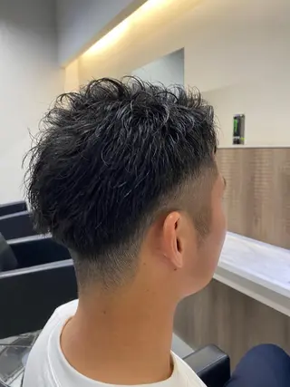 メンズ 【博多ハイライトカラ ー】中島啓太のヘアスタイル