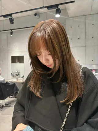 セミロング sliver renのヘアスタイル