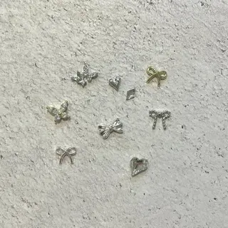 ネイル LUNI（シェアサロンHeartSpace内）所属・LUNI 久屋大通 ˚✧₊⁎/ yuriのネイルデザイン