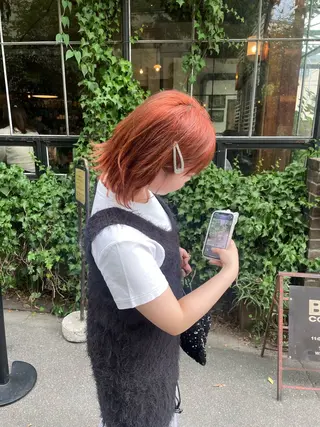 ミディアム カラー 寺尾 遥のヘアスタイル