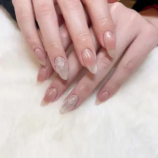 ネイル BINEL REINAのネイルデザイン