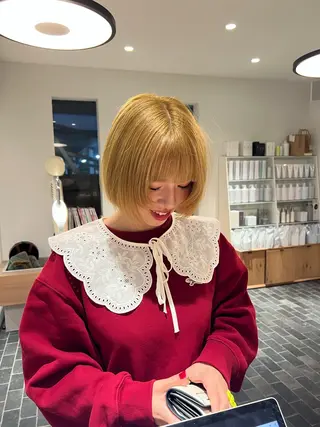 ミディアム カラー ワタナベ モカ🦢ダブルカラーのヘアスタイル