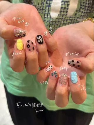 ネイル レイヤー/手書きネイ ルCOCORO 🎀のネイルデザイン