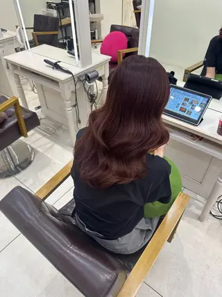 セミロング カラー euphoria銀座グランデ所属・はるか 🐏🌟のヘアスタイル