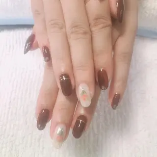 ネイル 結城 怜菜のネイルデザイン