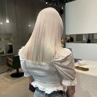 セミロング カラー ヘアアレンジ MONIQA所属・🐲RYUKI メンズブリーチのヘアスタイル