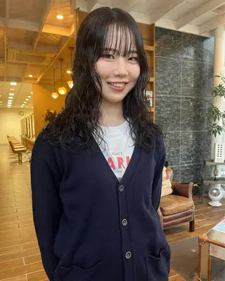 ロング パーマ 松野 心音のヘアスタイル