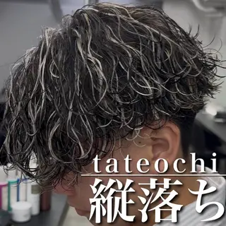 ショート カラー パーマ 【OVARL】縦落ち /波巻き/⛓️カイトのヘアスタイル