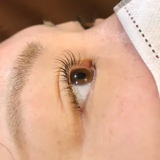 マツエク・マツパ MODEK'S あやねのヘアスタイル