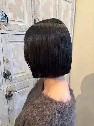 ショート カラー 大竹 萌々香のヘアスタイル
