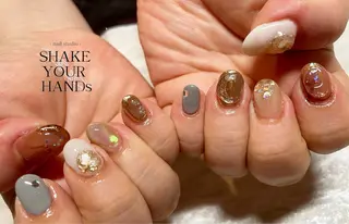 ネイル ネイルスタジオ シェイクユアハンズのネイルデザイン