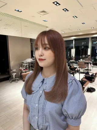 ロング 芦尾 佳照のヘアスタイル