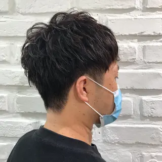 ショート パーマ メンズ 【暖色カラー特化】 中山由梨のヘアスタイル