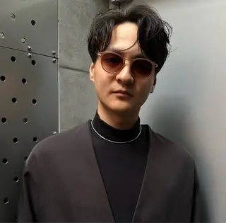 ショート メンズ mellow所属・顔周りデザイン/ ハイトーン/多田悠馬のヘアスタイル