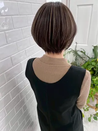ショート カラー YUIMARL SAEのヘアスタイル