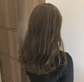 セミロング カラー MIZUHO / ダブルカラー髪質改善のヘアスタイル