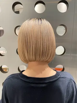 ショート カラー 堀江 /木下椋麻のヘアスタイル