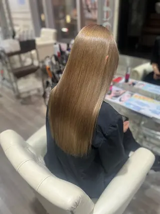 ロング ヘアーメイクWiLL梅田店所属・艶カラー✨／ 荒堀 結香のヘアスタイル