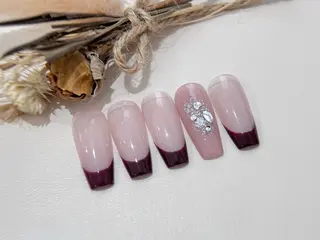 ネイル M+  Beauty Salonのネイルデザイン