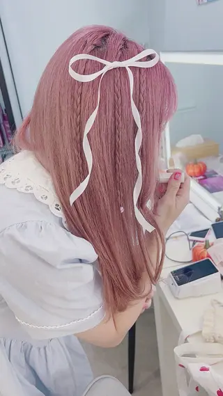 セミロング カラー 💕ブリーチ/ヘアメ 🎀YUUKAのヘアスタイル