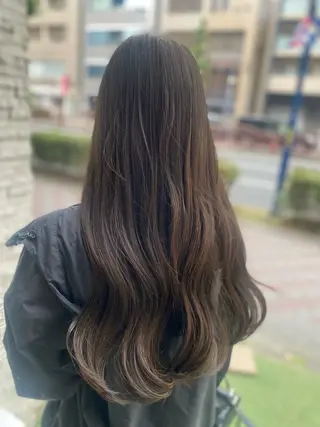 ロング カラー 🐰中村 優樹🤍のヘアスタイル