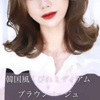 ミディアム 韓国くびれレイヤー 🇰🇷はづきのヘアスタイル