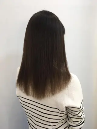 セミロング カラー たなか ちあきのヘアスタイル