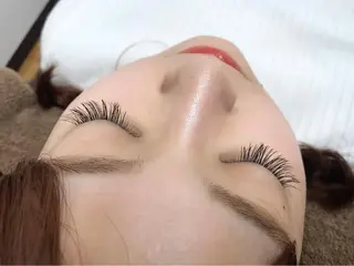 マツエク・マツパ 美容室ardmento 内 Lycka所属・Lycka リュッカのマツエク・マツパデザイン