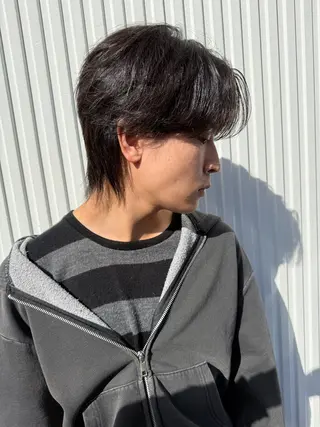 メンズ ボブ・レイヤー・縮毛 くびれボブ・内藤康太のヘアスタイル