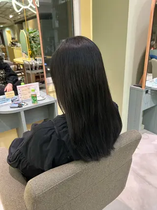 カラー 一條 乃亜のヘアスタイル