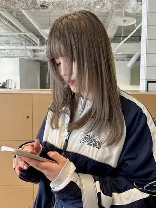ミディアム LUVISM 万代店所属・LUVISM 佐藤 里咲のヘアスタイル