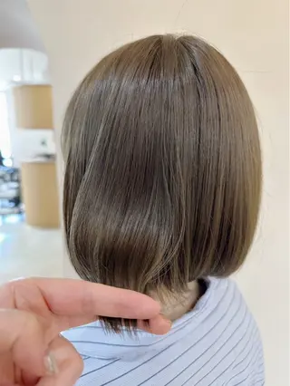 ミディアム カラー 権田 夏紬のヘアスタイル