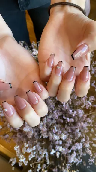 ネイル private nail salon   crystal ⭐︎ color所属・crystal ⭐︎ colorのネイルデザイン