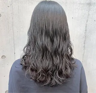 ロング パーマ fore所属・赤熊 咲良 🦔ྀིのヘアスタイル