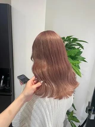 セミロング 艶髪カラー✨ misaki .のヘアスタイル