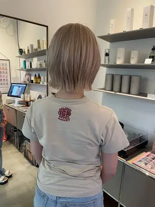 ショート HITOMI 福岡ボブのヘアスタイル
