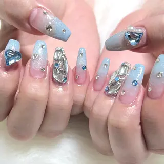 ネイル ネイリストYuri シェルウェリナ船橋のネイルデザイン